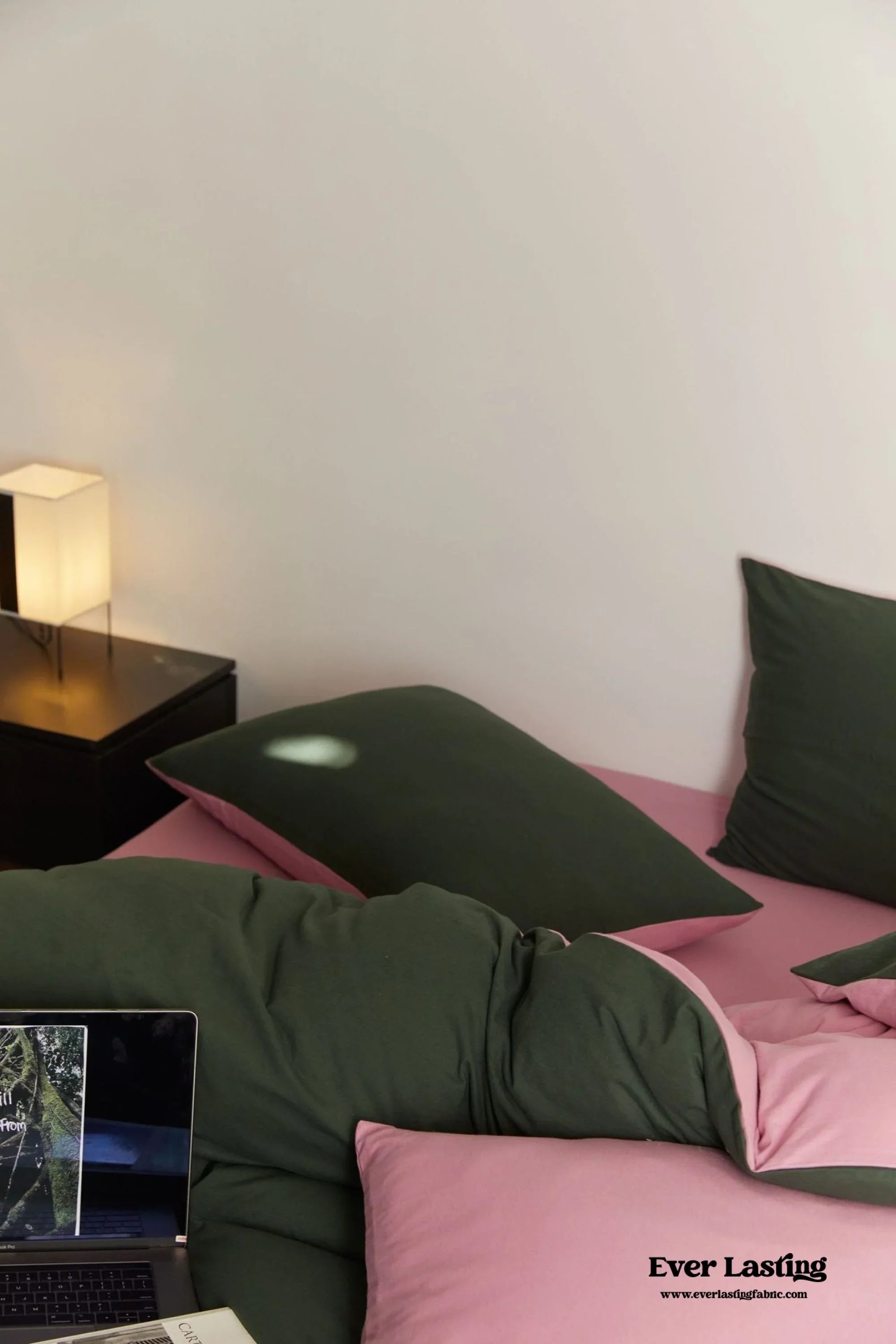DUO Maximalist Jersey Knit Bedding Set / Green Apple + Gray Ever Lasting