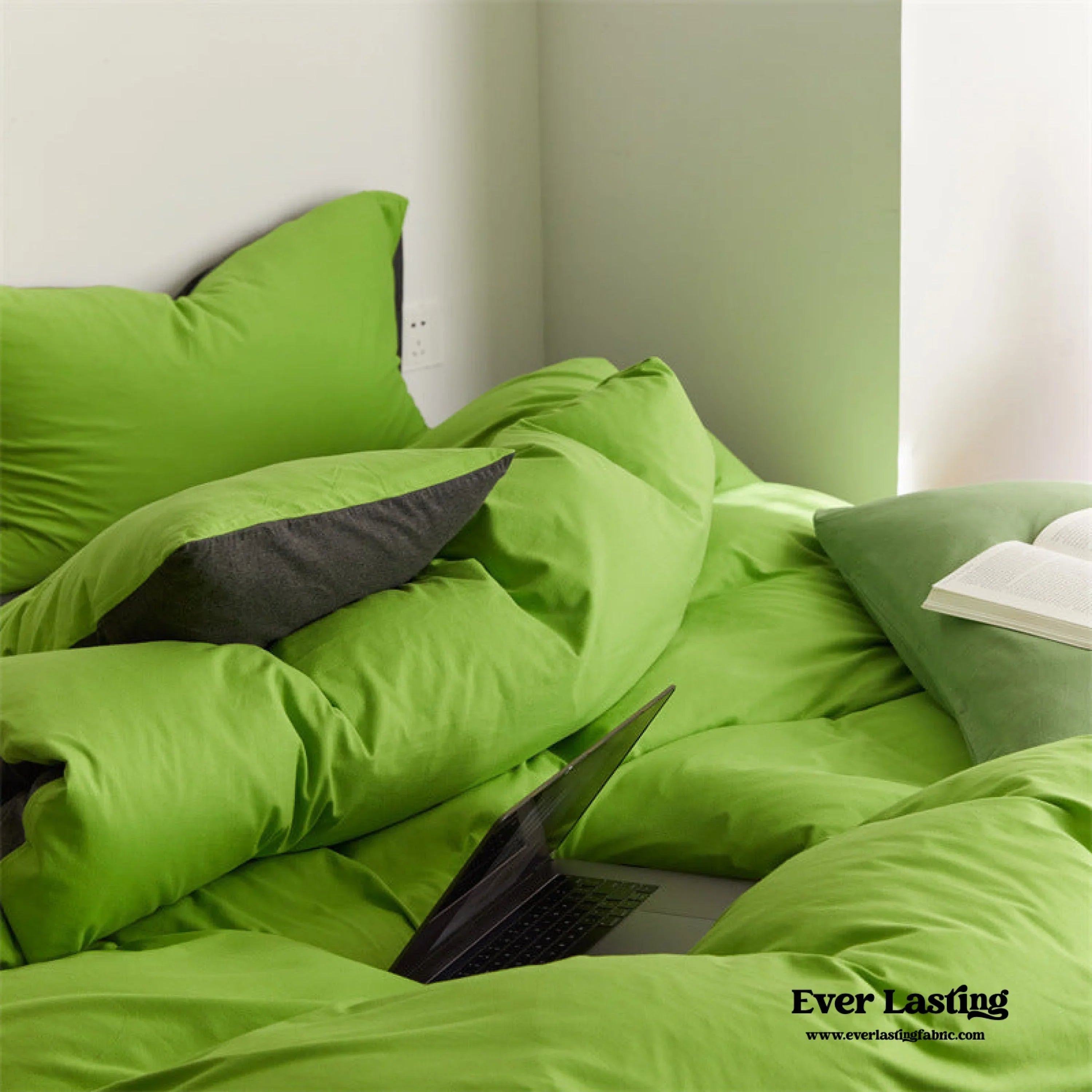 DUO Maximalist Jersey Knit Bedding Set / Green Apple + Gray Ever Lasting