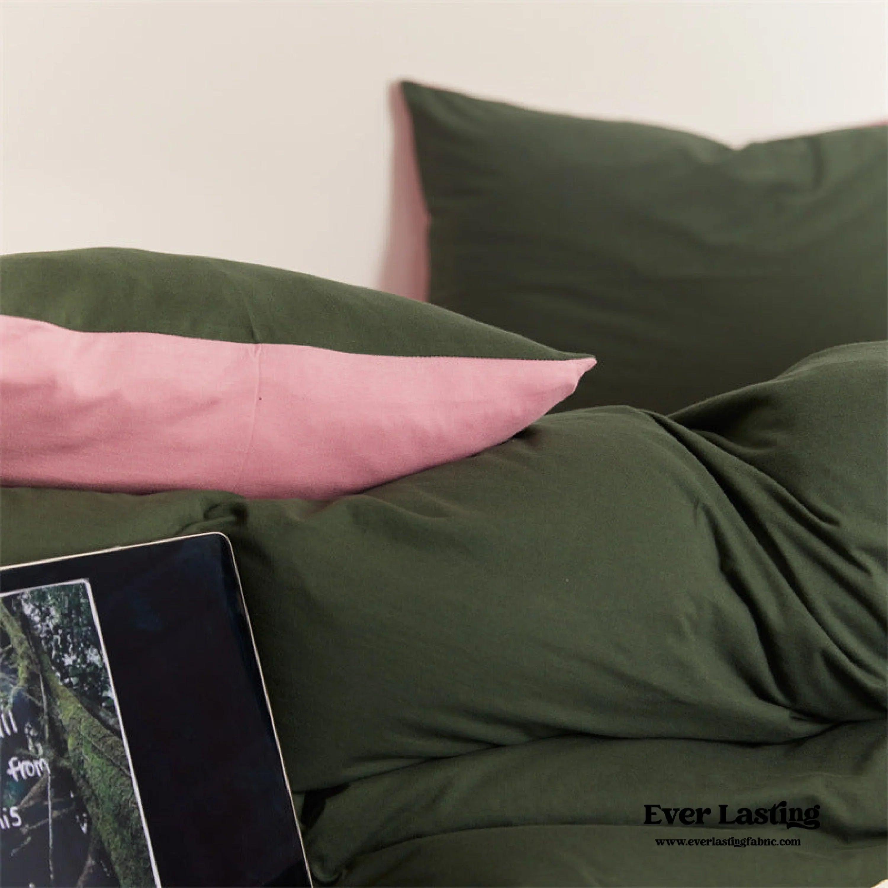 DUO Maximalist Jersey Knit Bedding Set / Green Apple + Gray Ever Lasting