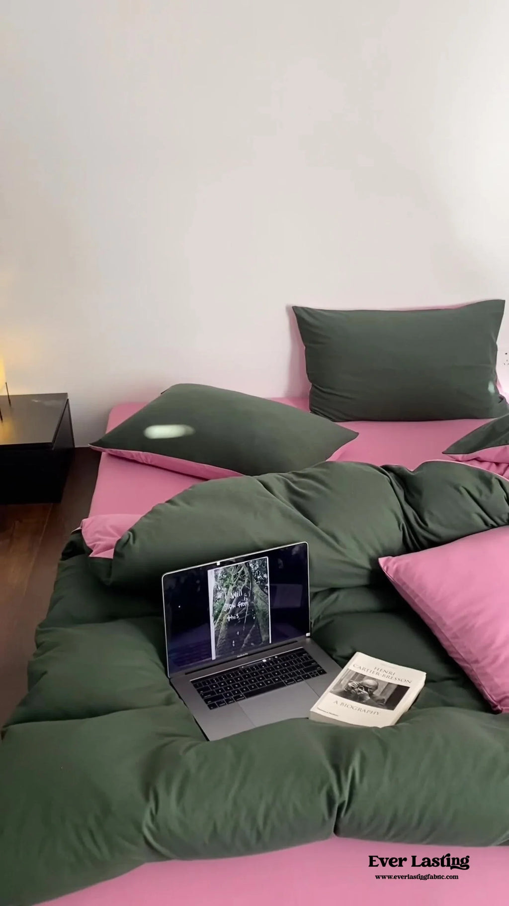 DUO Maximalist Jersey Knit Bedding Set / Green Apple + Gray Ever Lasting