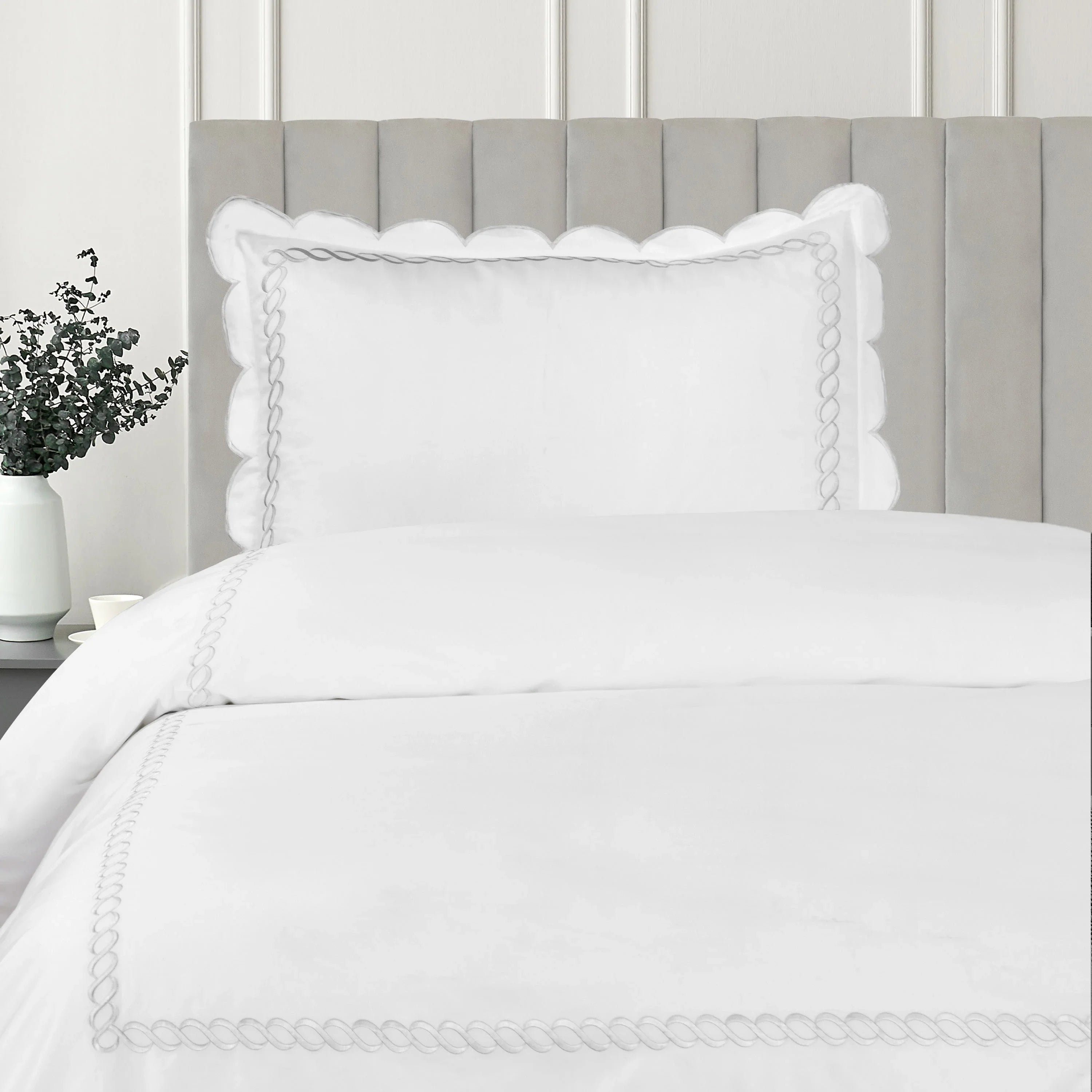 600 Thread Count Scallop Rope Embroidered Cotton Duvet Set Mélange Home