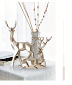 Modern Minimalist Resin Deer & Reindeer Sculpture - & Golden Abstract Animal Figurine, Elegant Home Decor for Living Room, Bedroom, Office, Christmas, Indoor Decoration, Scandinavian Style, Decorative Figurine, Office Decorat House Of Avana