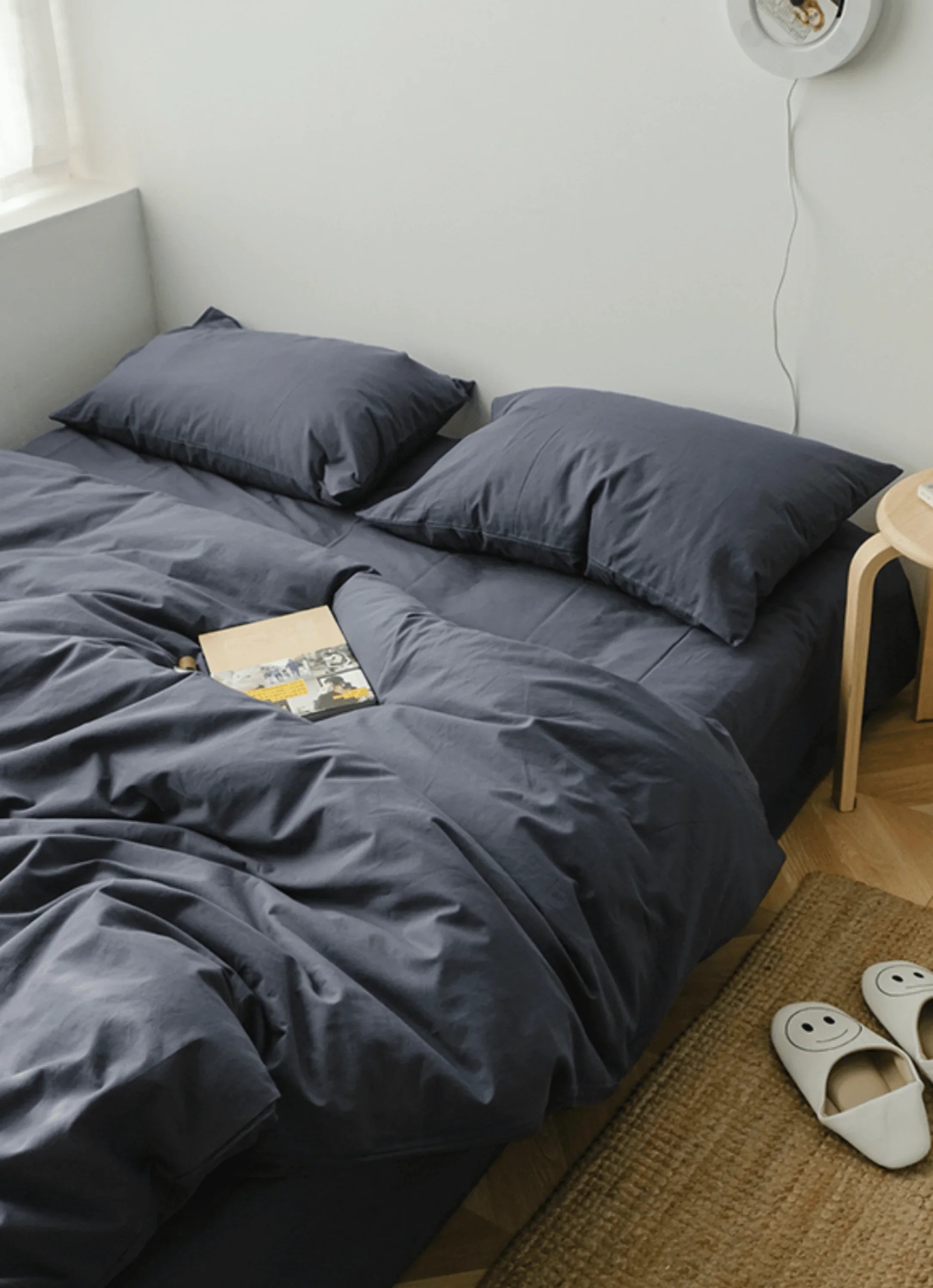 Earth Tone Bedding Set / Gray Ever Lasting