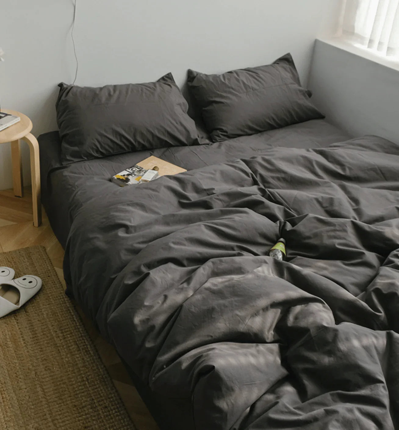 Earth Tone Bedding Set / Gray Ever Lasting