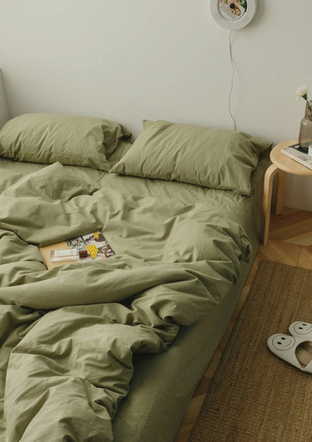 Earth Tone Bedding Set / Gray Ever Lasting