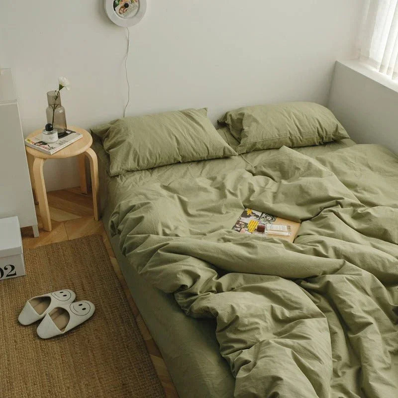 Earth Tone Bedding Set / Gray Ever Lasting