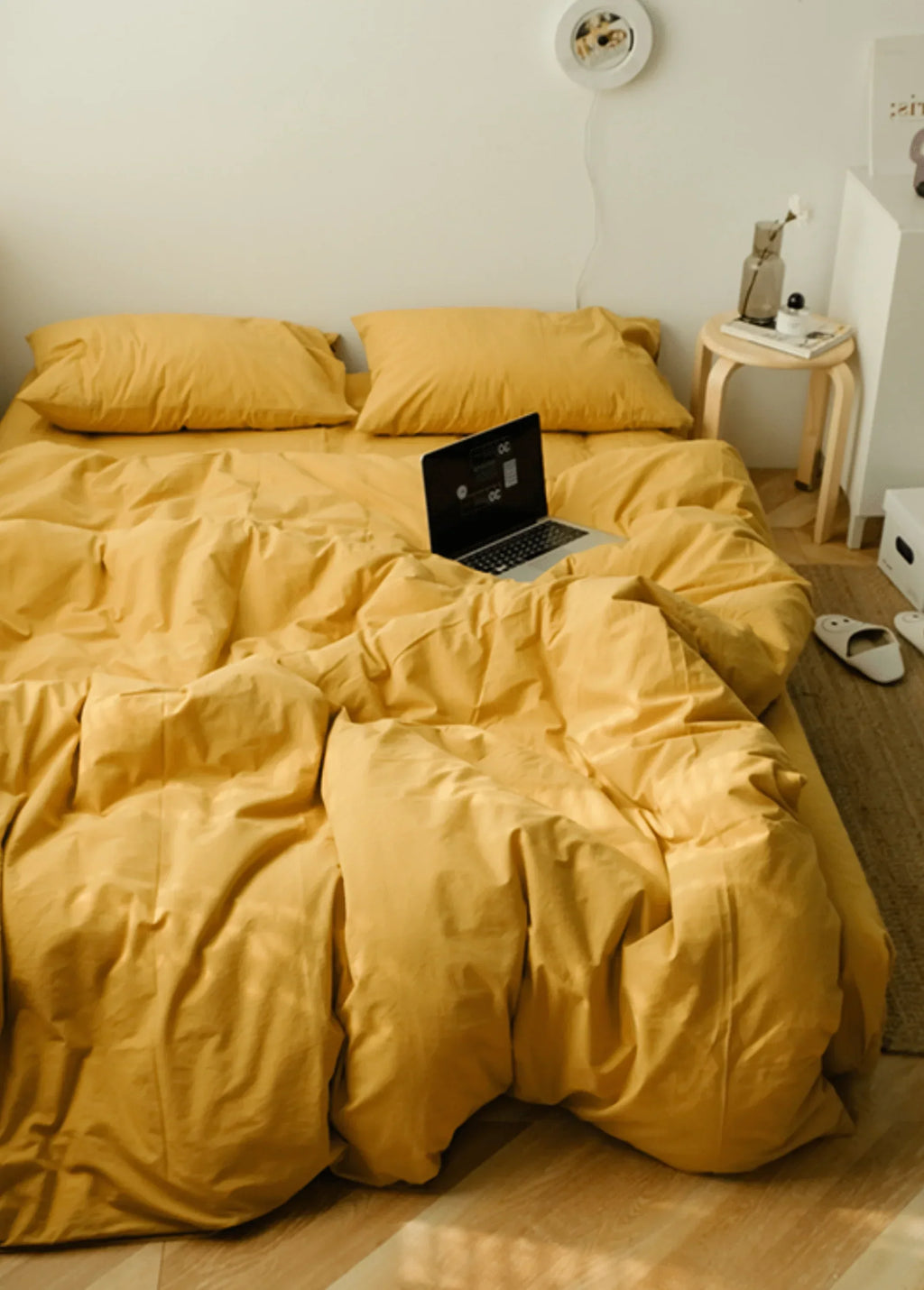 Earth Tone Bedding Set / Gray Ever Lasting