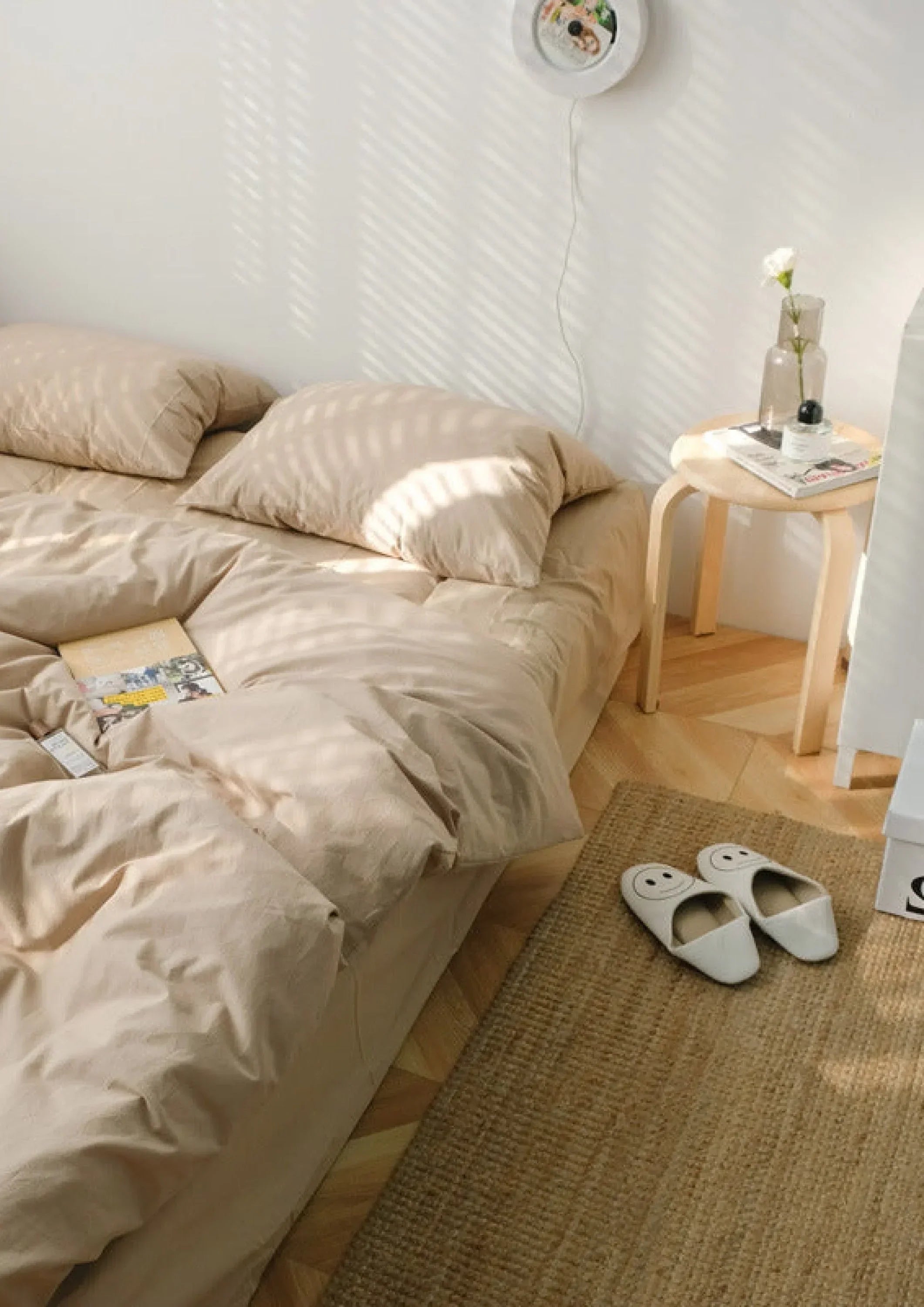 Earth Tone Bedding Set / Gray Ever Lasting