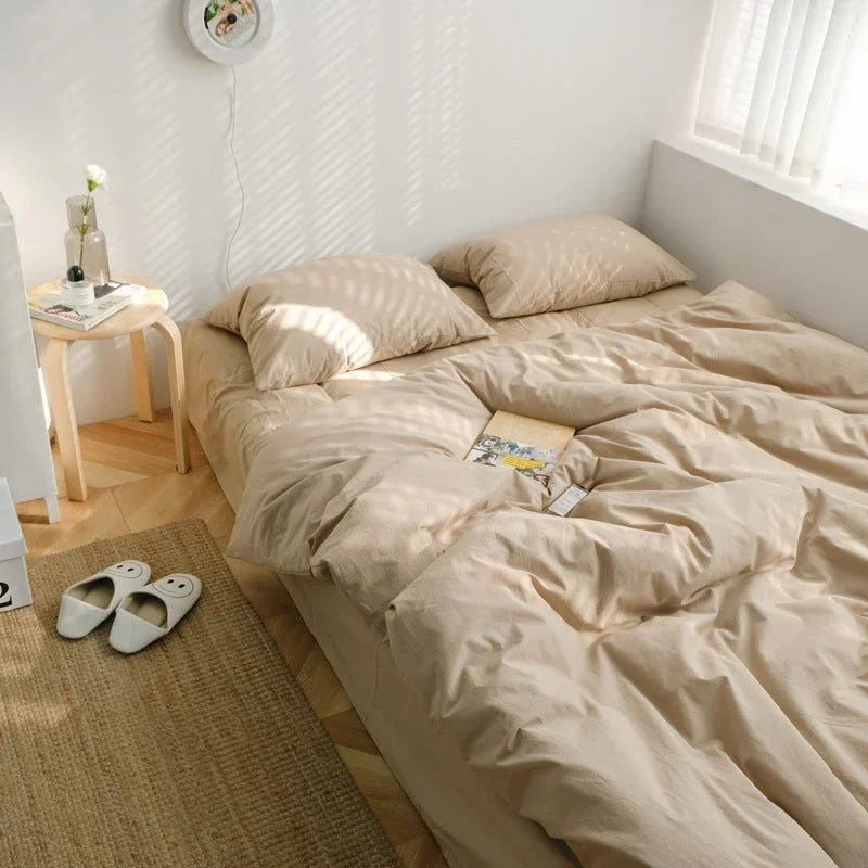 Earth Tone Bedding Set / Gray Ever Lasting