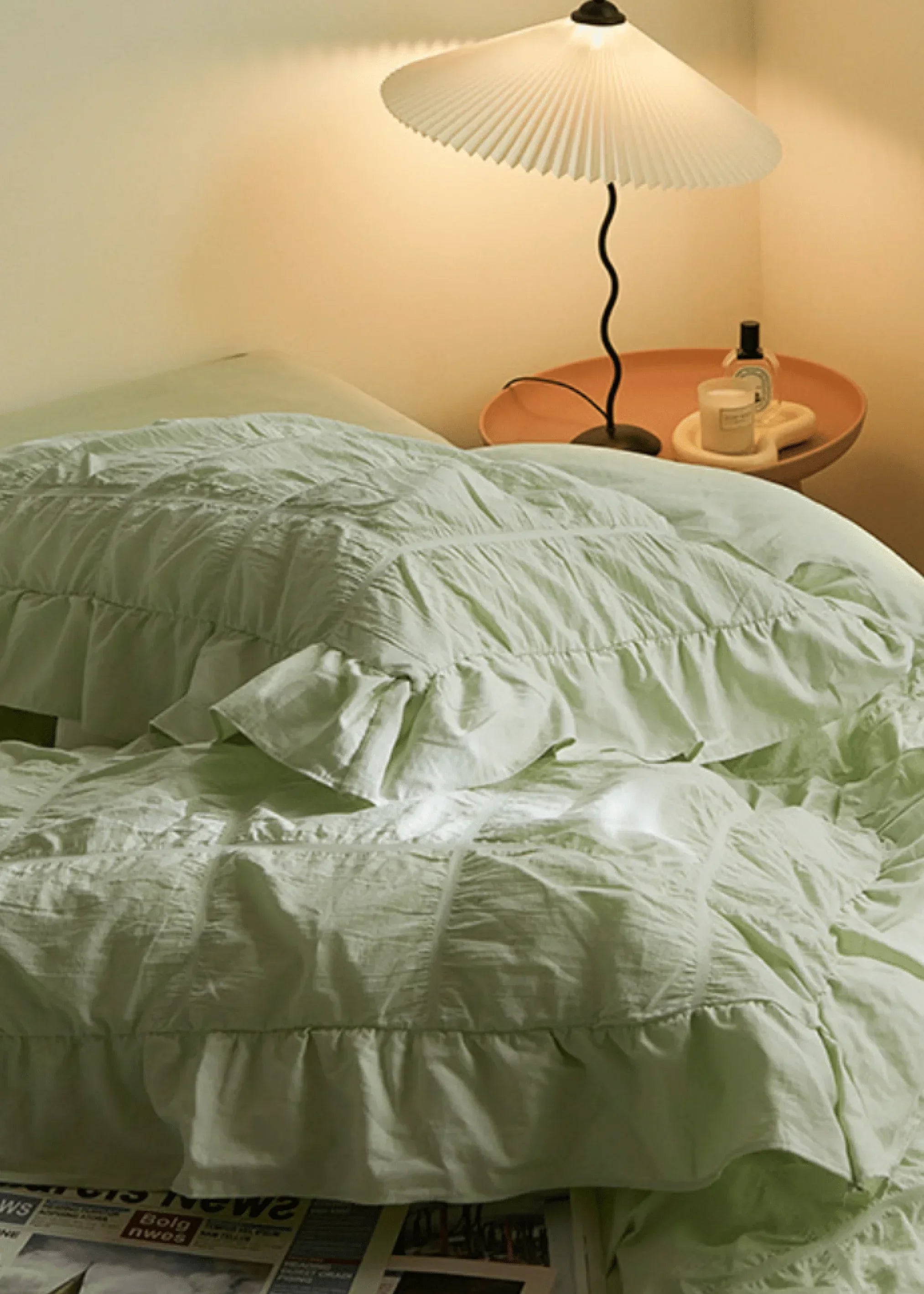 Earth Tone Marshmallow Puff Ruffle Bedding Set / Rust Pink Ever Lasting