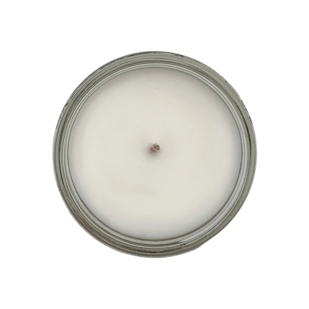 Beige ceramic candle with natural wax, soothing ambiance - House of Avana