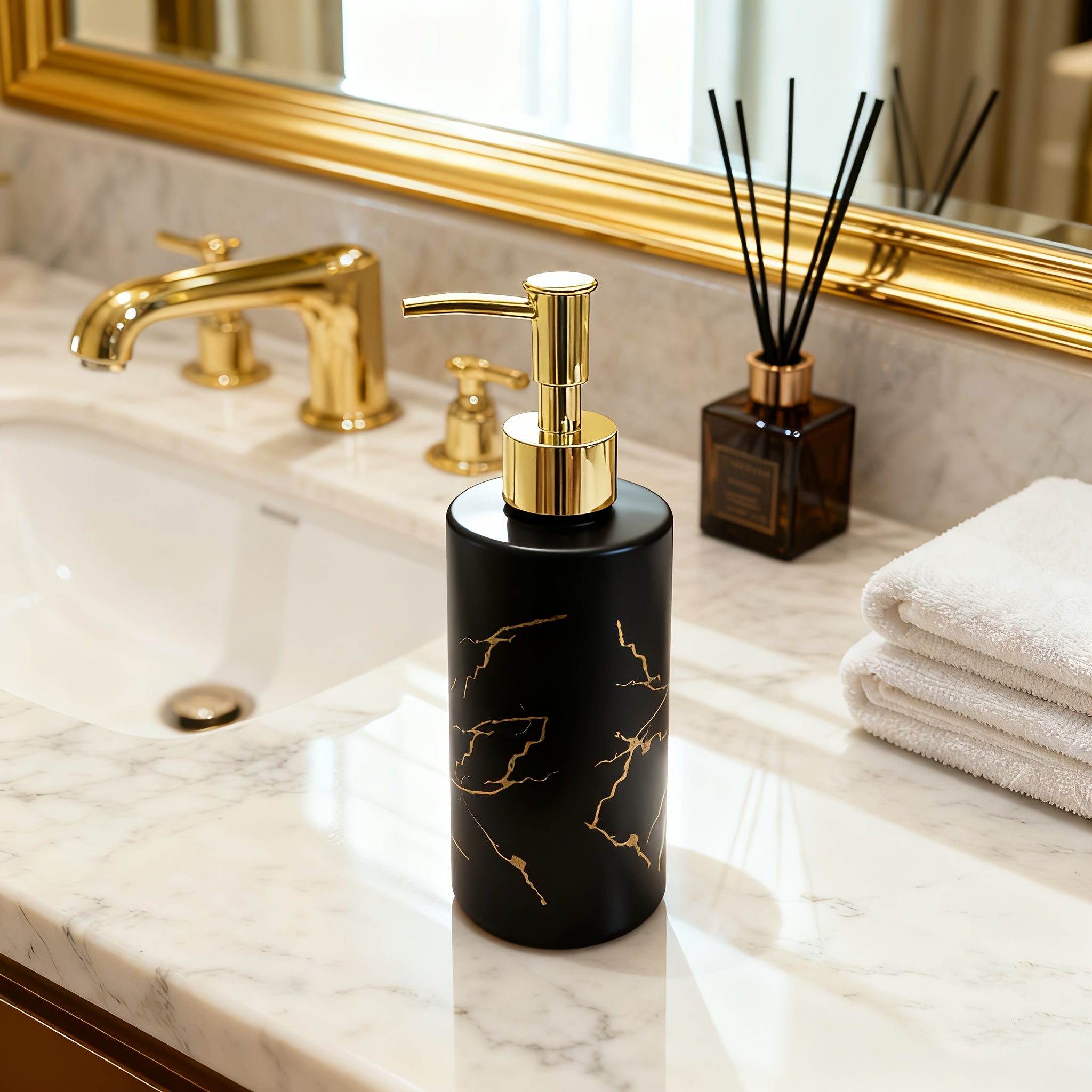 Dispenser - Glass Golden Marble