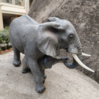 [Christmas Holiday Gift] Outdoor Sculpture Warm Elephant Mom Baby Elephant Garden Statue, Suitable for Courtyard Home Decoration, a Good Luck Christmas Elephant Gift for Women, Mothers, and Family, Holiday Gift, Courtyard Dec House Of Avana