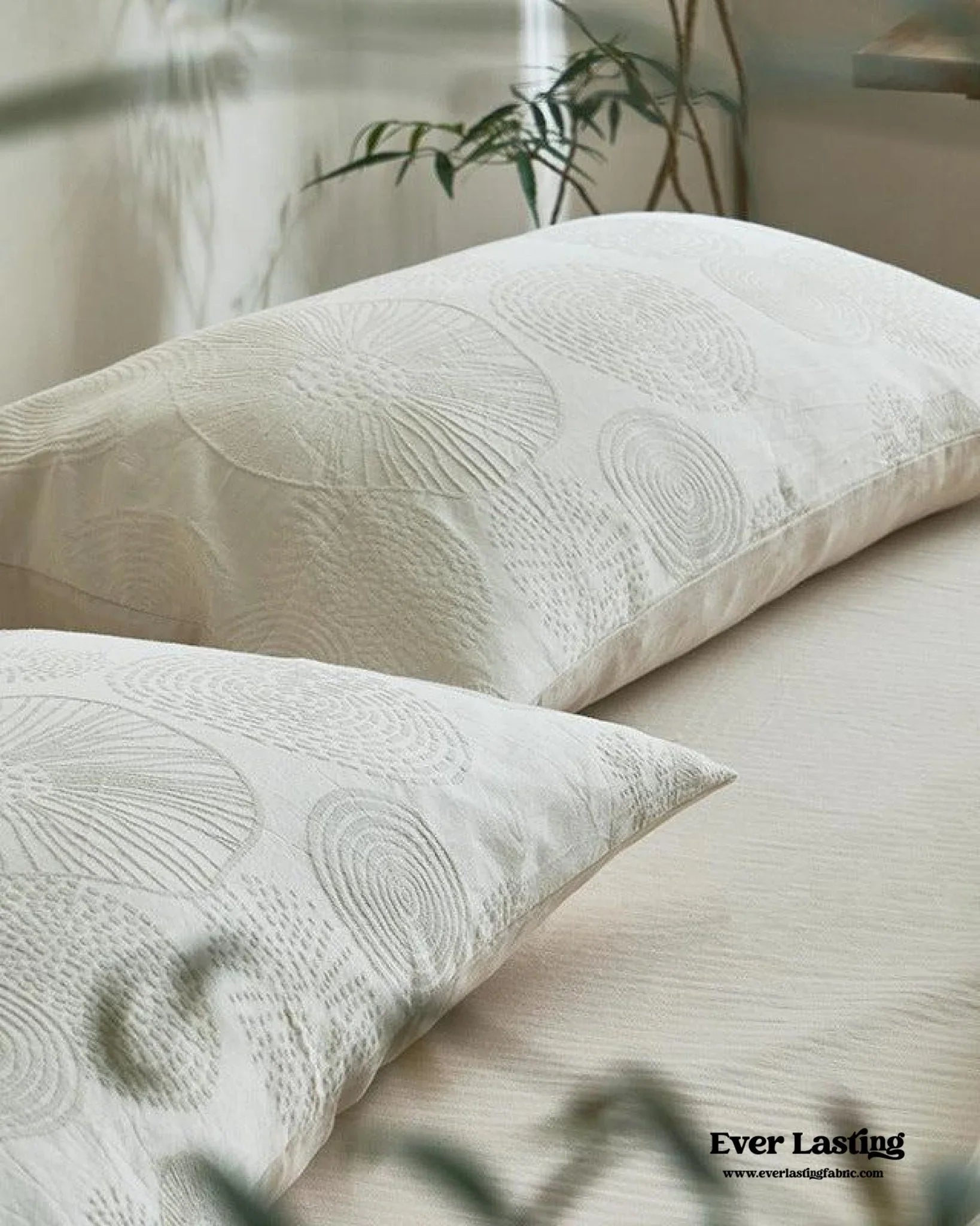 Elin Tencel Silky Jacquard Bedding Set / Garden Ever Lasting