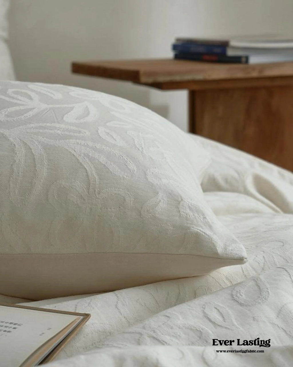 Elin Tencel Silky Jacquard Bedding Set / Garden Ever Lasting
