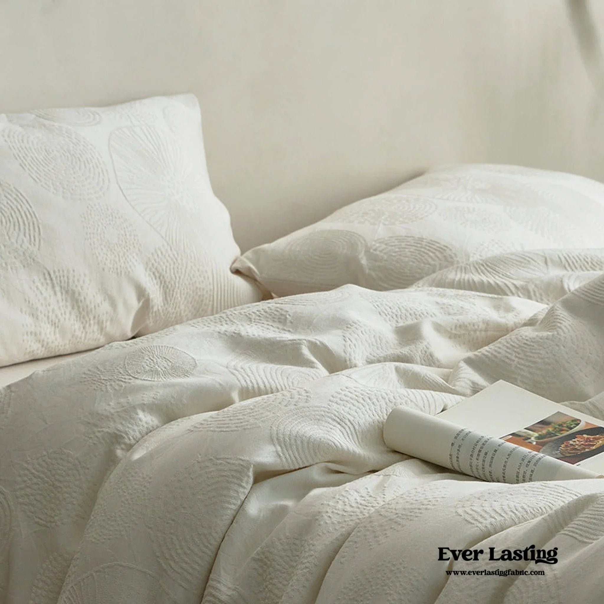 Elin Tencel Silky Jacquard Bedding Set / Sunrise Ever Lasting