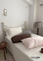 Ella Pure Cotton Pillowcases / Brown Ever Lasting