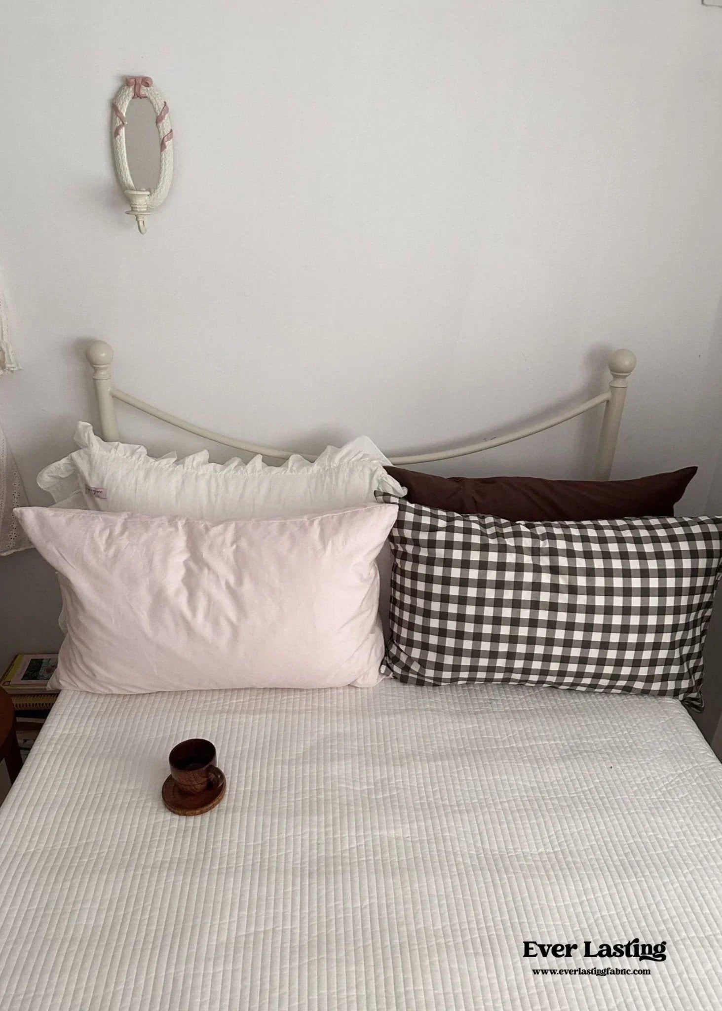 Ella Pure Cotton Pillowcases / Brown Ever Lasting