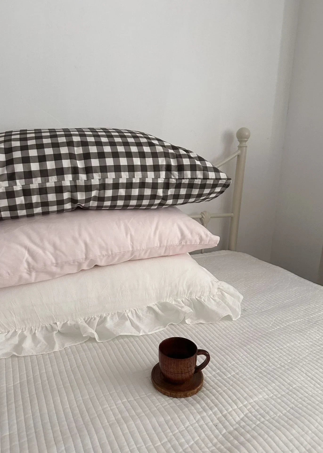 Ella Pure Cotton Pillowcases / White Ever Lasting