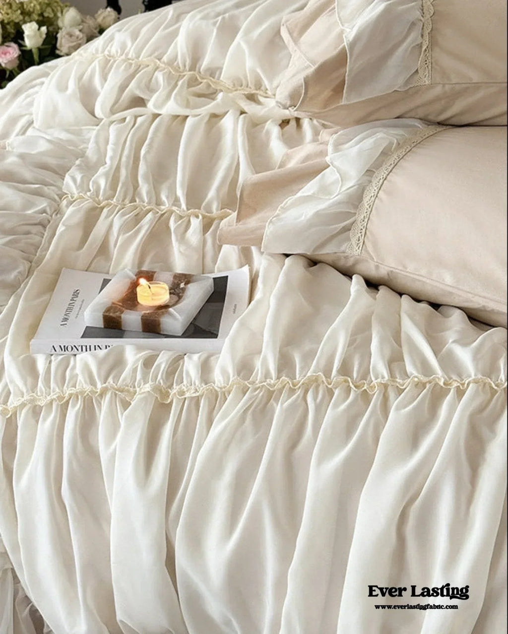 Élodie Silky Coquette Ruffled Bedding Set / White Ever Lasting