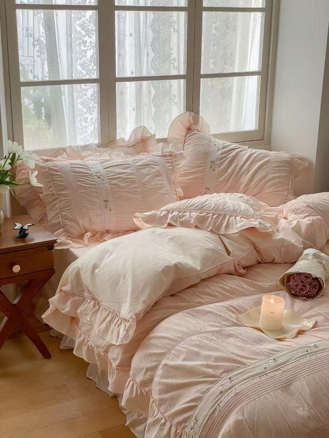 Embroidered Lace Ruffle Bedding Set / Pink Ever Lasting