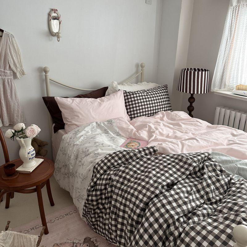 Emi Patchwork Gingham Bedding Set / Soft Mocha Pink Ever Lasting
