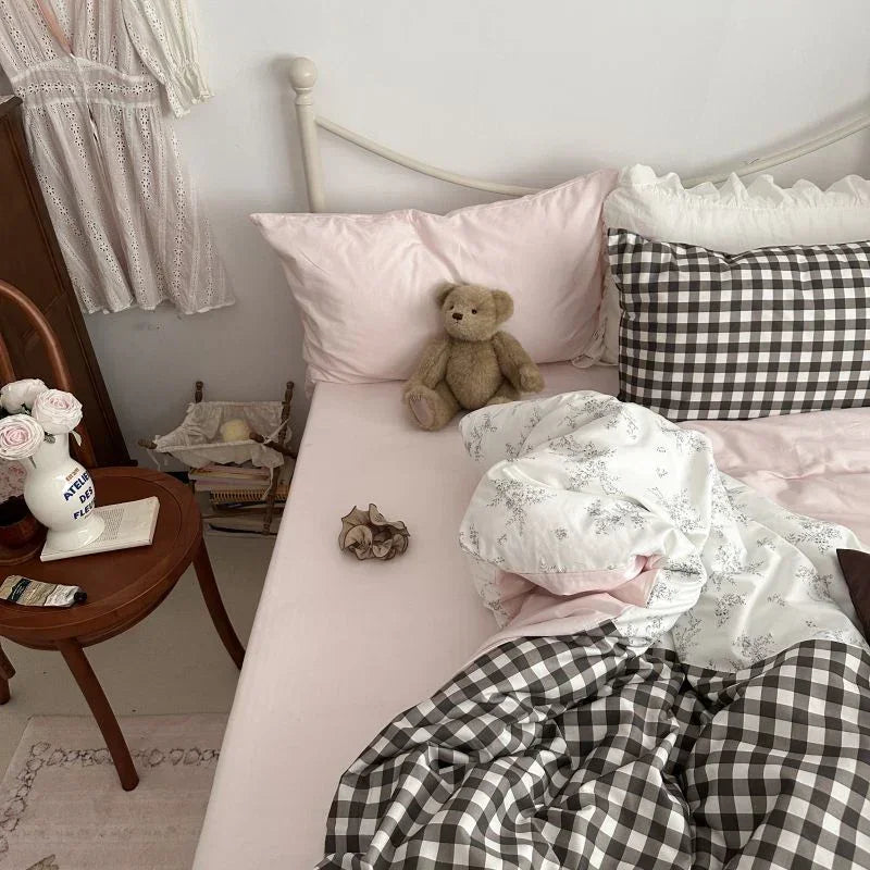Emi Patchwork Gingham Bedding Set / Soft Mocha Pink Ever Lasting