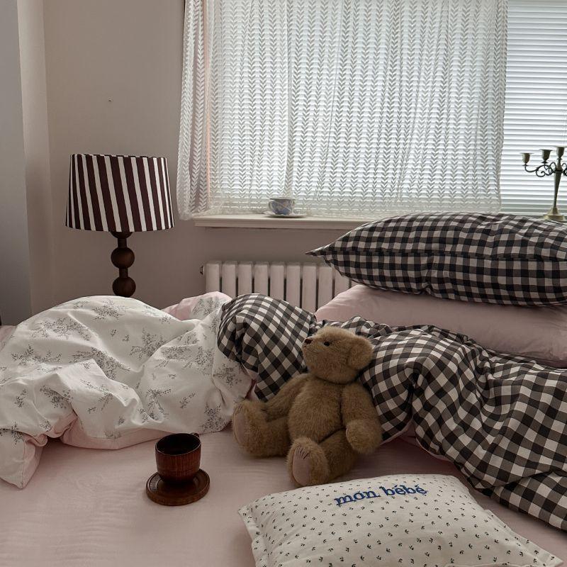 Emi Patchwork Gingham Bedding Set / Soft Mocha Pink Ever Lasting