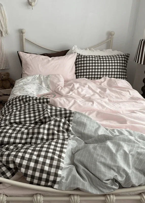 Emi Patchwork Gingham Bedding Set / Soft Mocha Pink Ever Lasting