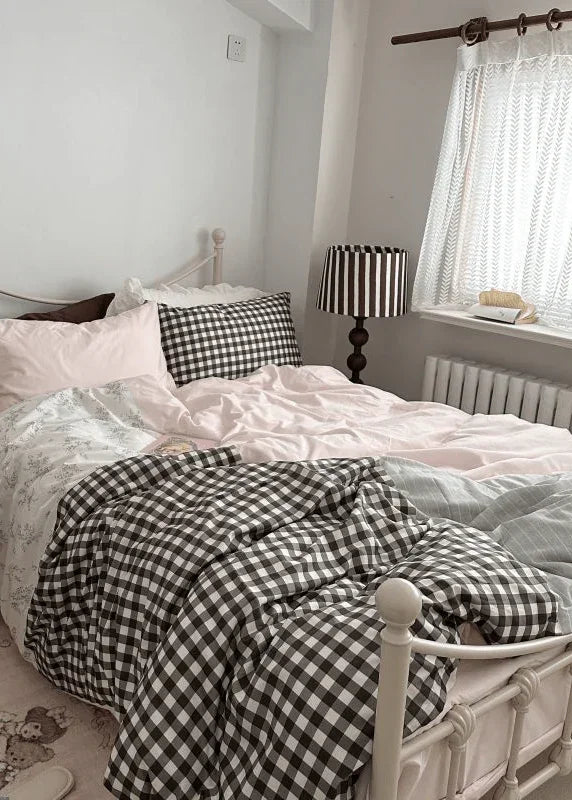 Emi Patchwork Gingham Bedding Set / Soft Mocha Pink Ever Lasting