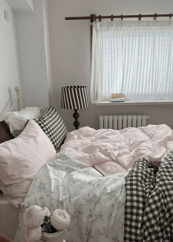 Emi Patchwork Gingham Bedding Set / Soft Mocha Pink Ever Lasting