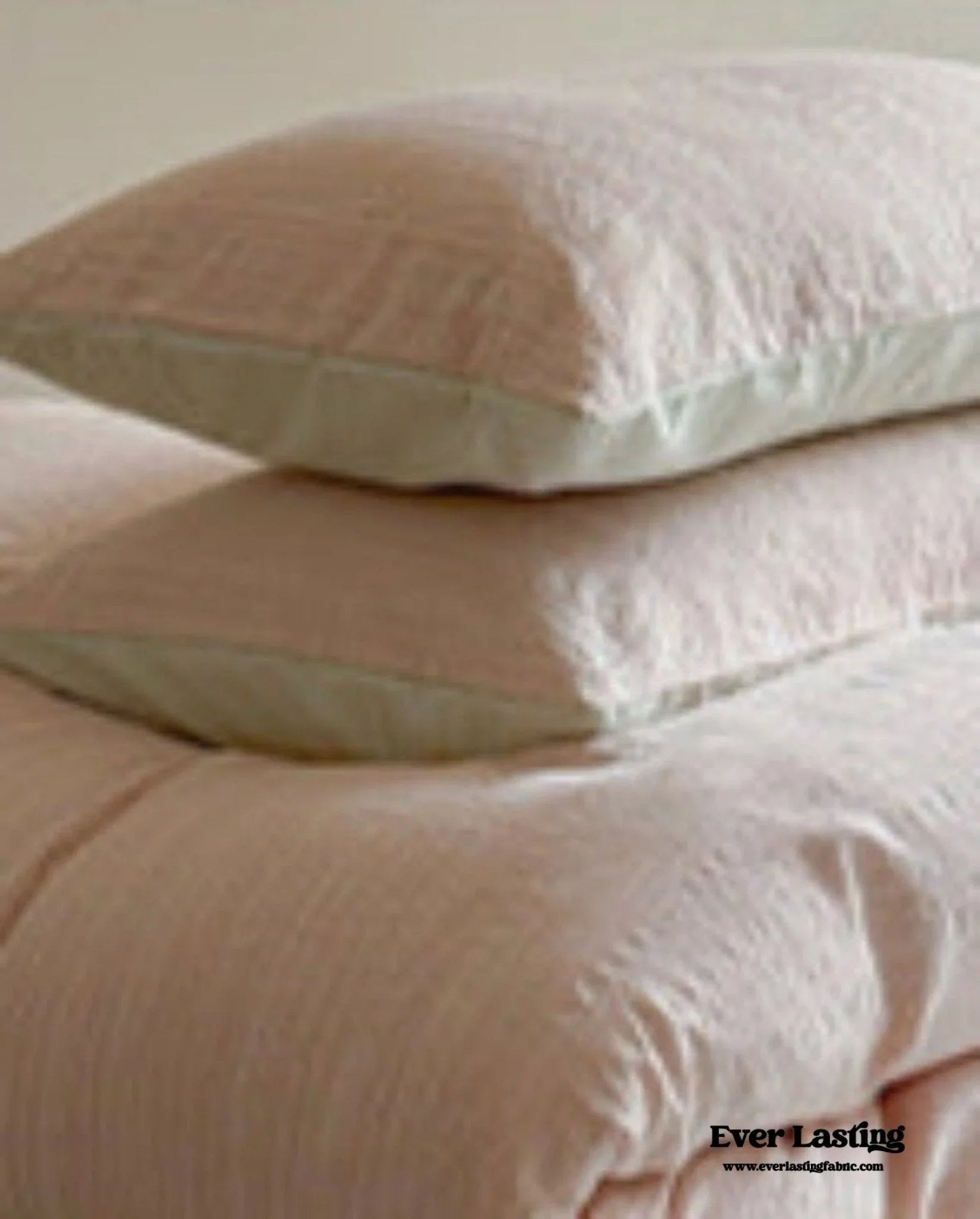 Emma Duo Striped Jacquard Bedding Set / Light Pink Ever Lasting