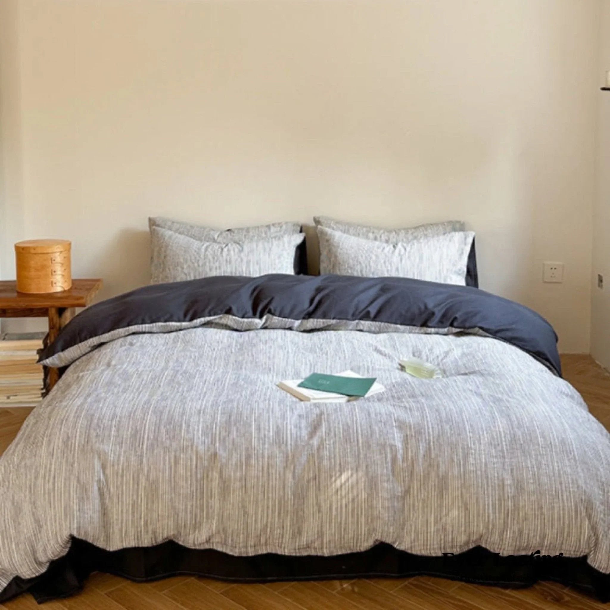 Emma Duo Striped Jacquard Bedding Set / Light Pink Ever Lasting