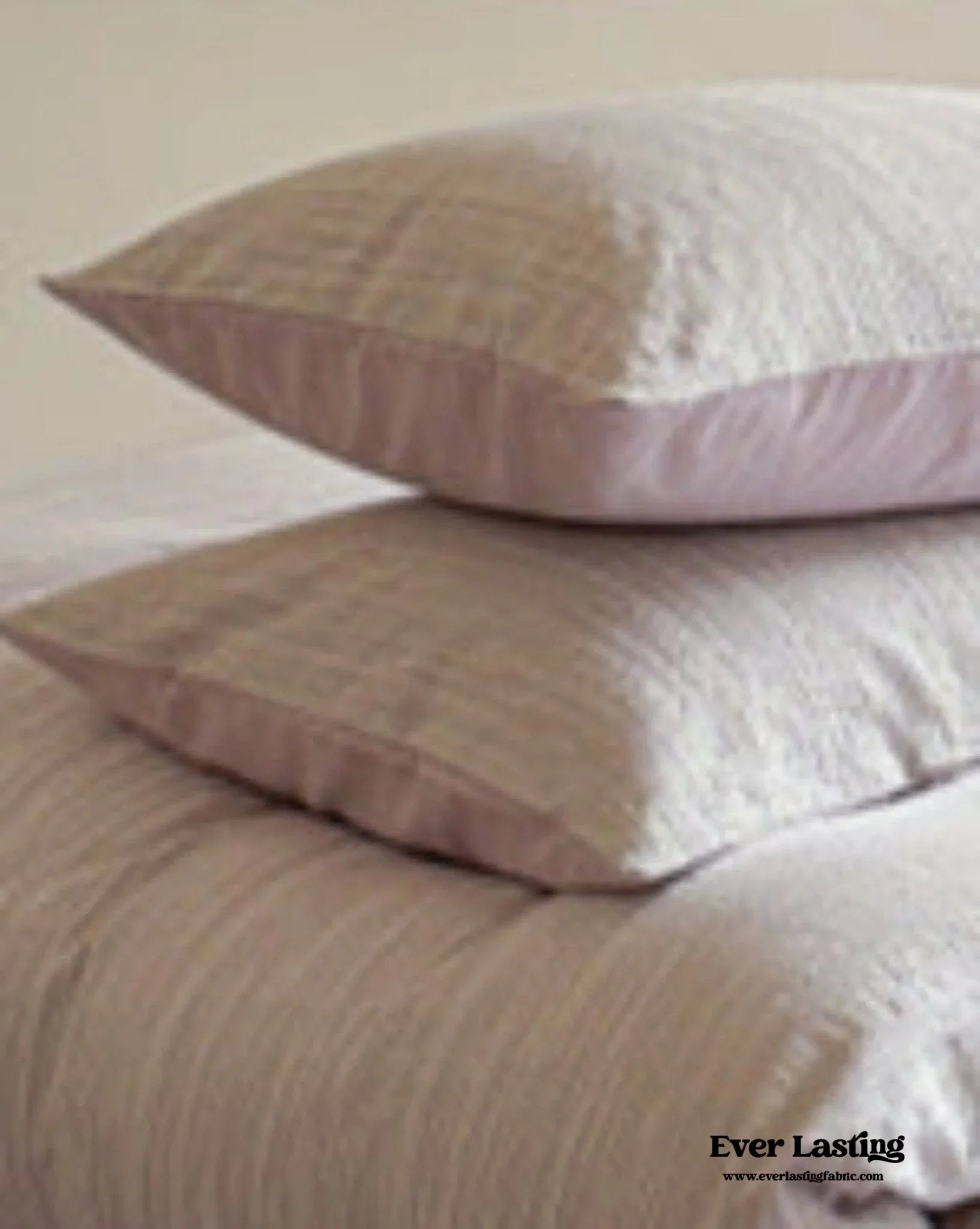 Emma Duo Striped Jacquard Bedding Set / Light Pink Ever Lasting