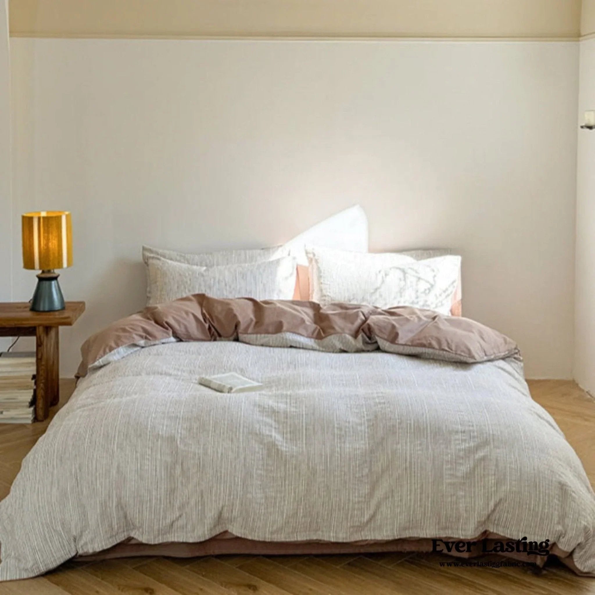 Emma Duo Striped Jacquard Bedding Set / Light Pink Ever Lasting