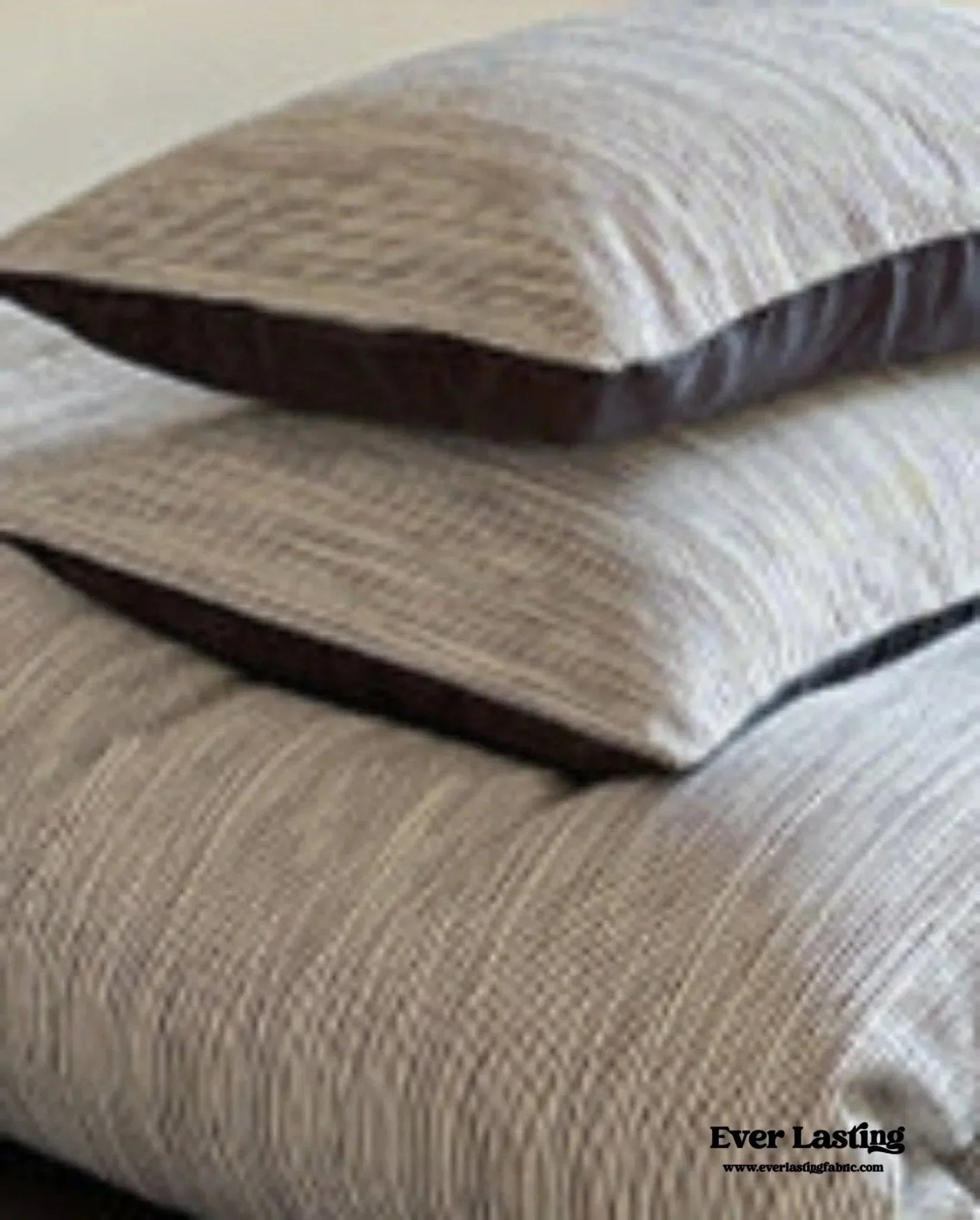 Emma Duo Striped Jacquard Bedding Set / Light Pink Ever Lasting