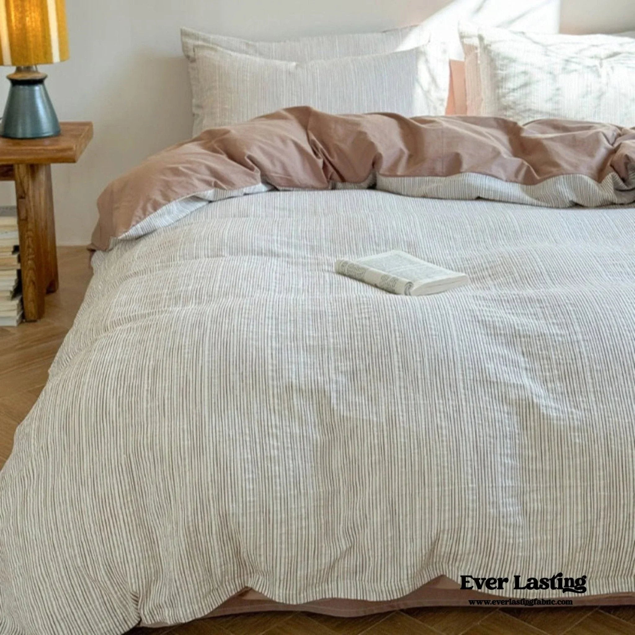 Emma Duo Striped Jacquard Bedding Set / Light Pink Ever Lasting