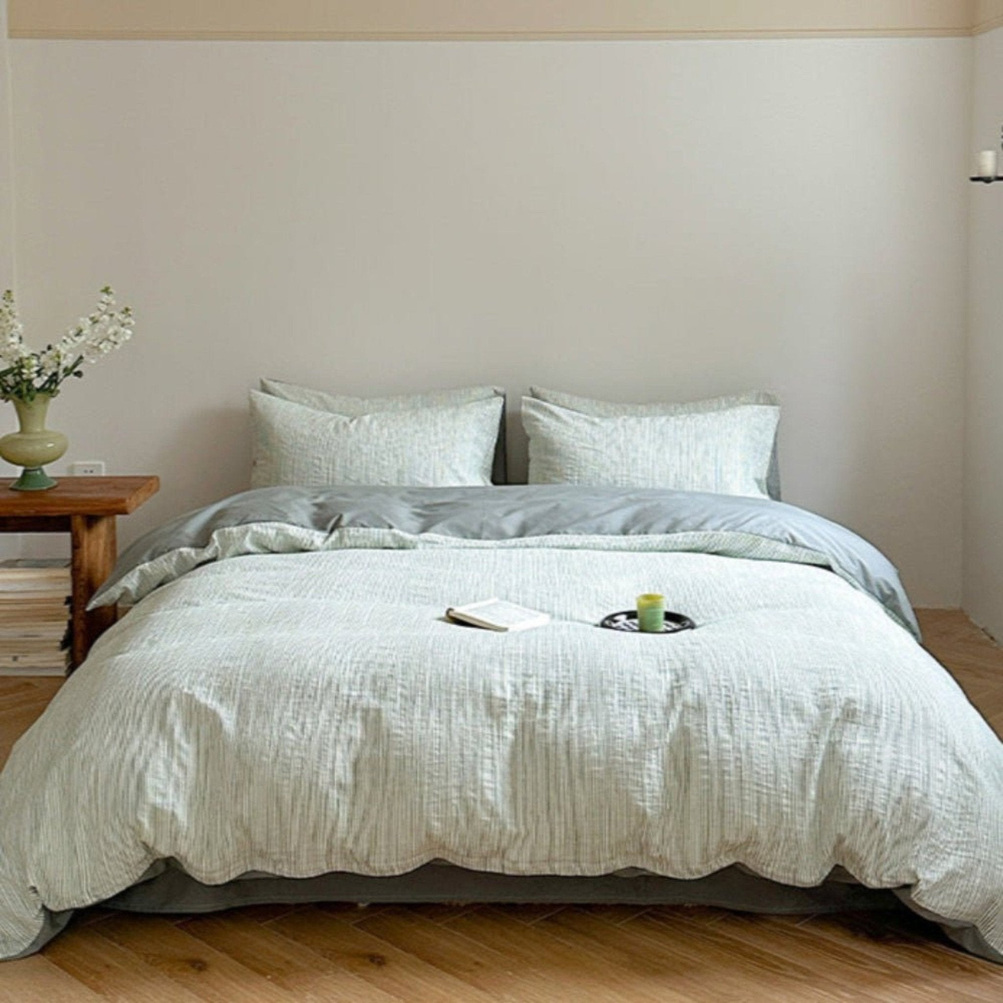 Emma Duo Striped Jacquard Bedding Set / Pink