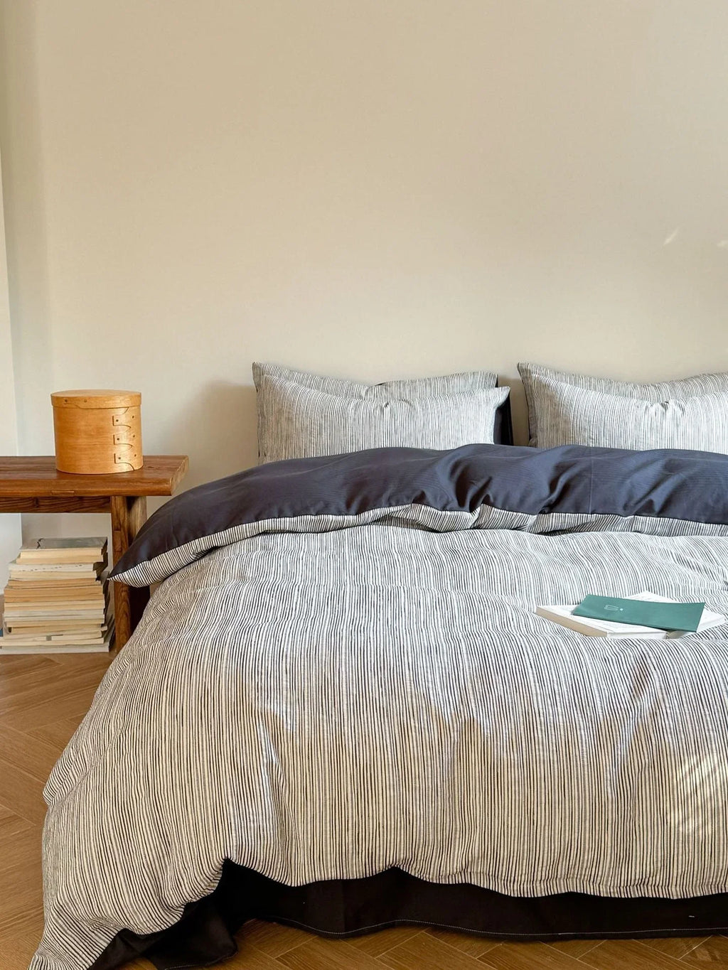 Emma Duo Striped Jacquard Bedding Set / Pink Ever Lasting