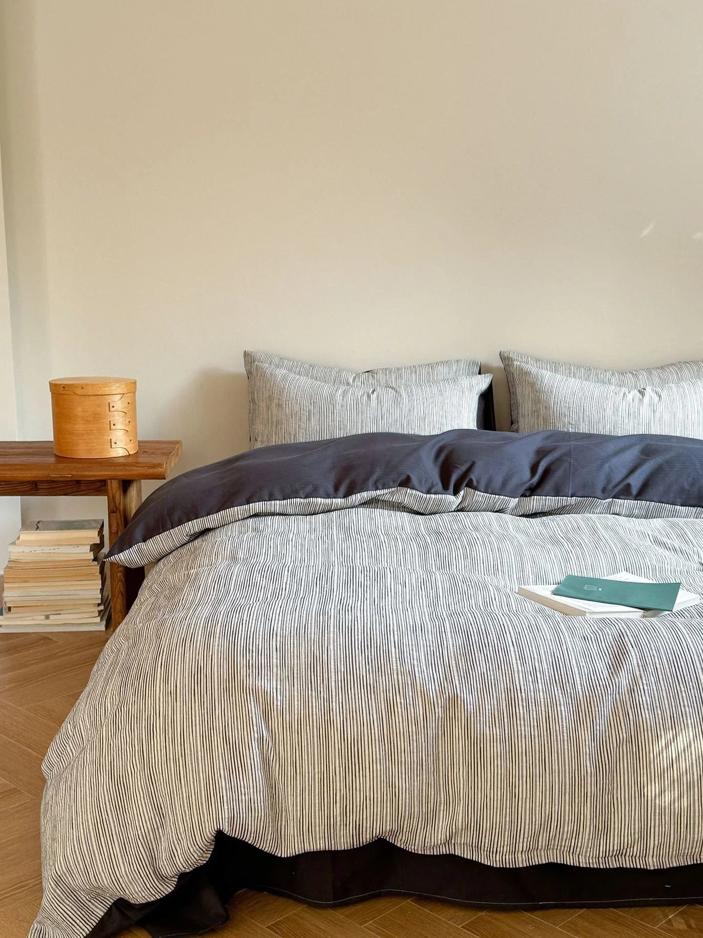 Emma Duo Striped Jacquard Bedding Set / Pink Ever Lasting