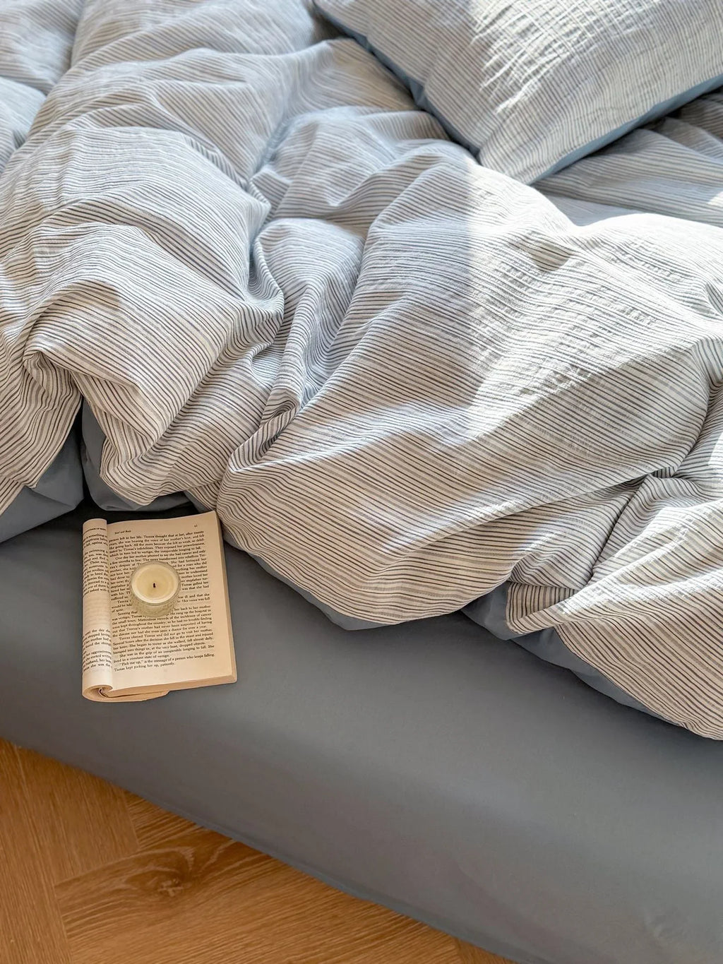 Emma Duo Striped Jacquard Bedding Set / Pink Ever Lasting