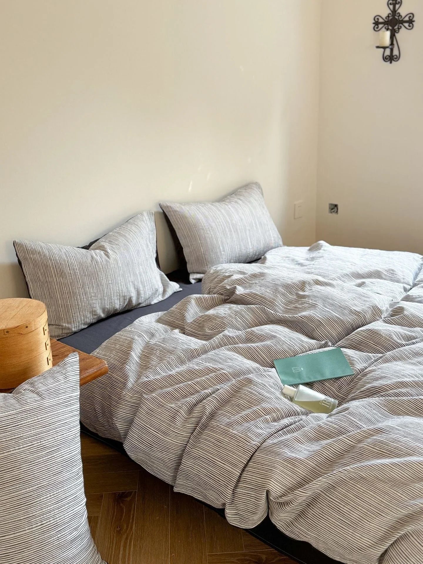 Emma Duo Striped Jacquard Bedding Set / Pink Ever Lasting