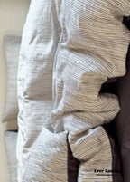 Emma Duo Striped Jacquard Bedding Set / Pink