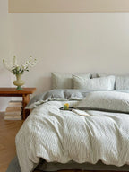 Emma Duo Striped Jacquard Bedding Set / Pink
