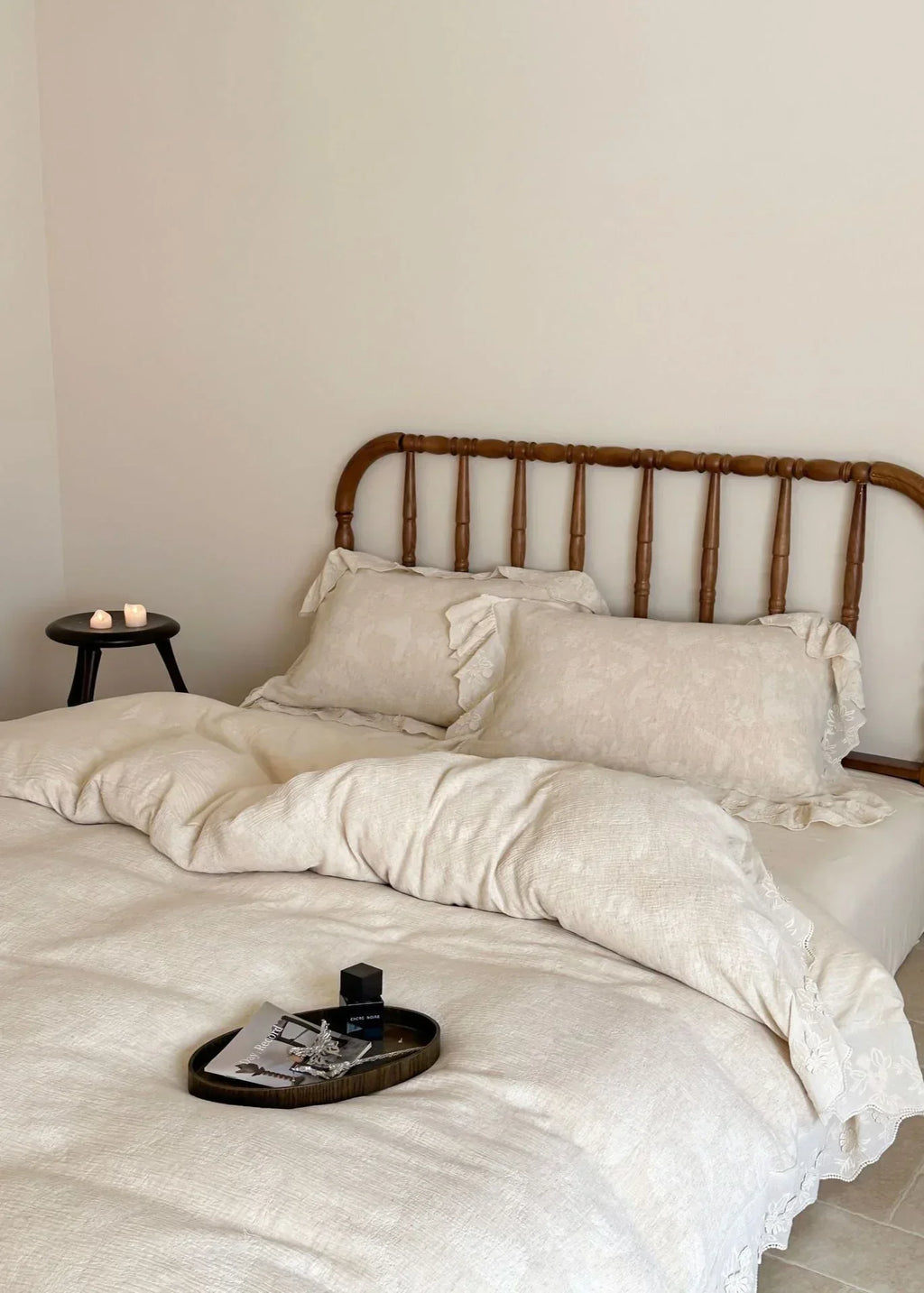 Emmeline Lace Ruffle Floral Bedding Set / Gray Ever Lasting