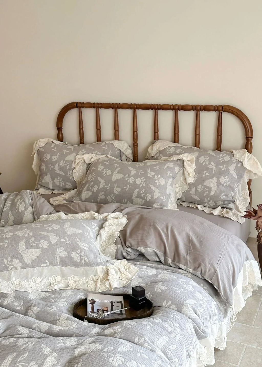 Emmeline Lace Ruffle Floral Bedding Set / Gray Ever Lasting