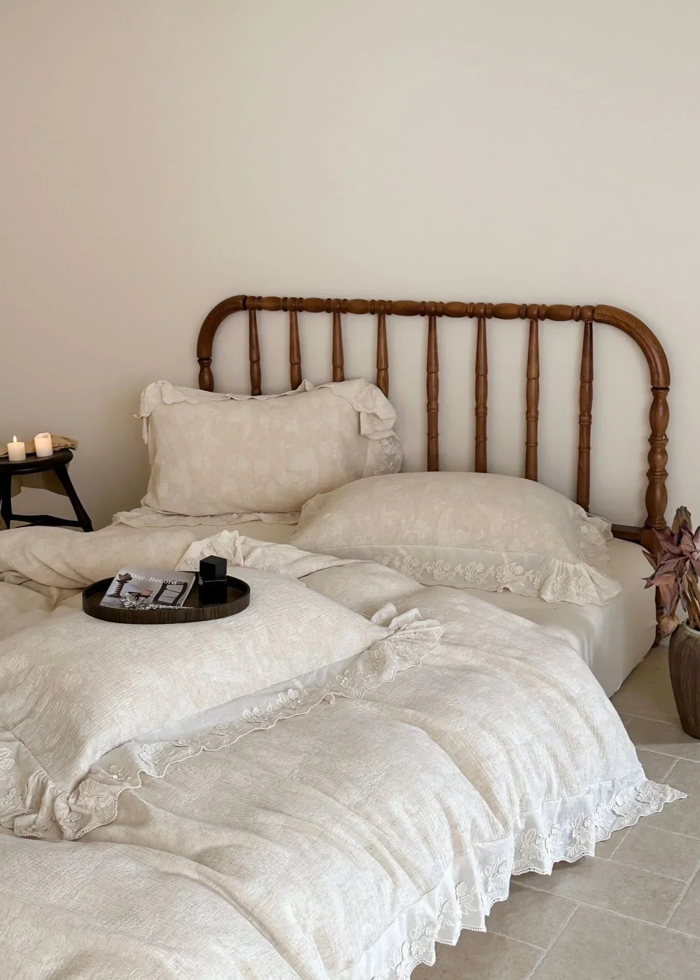 Emmeline Lace Ruffle Floral Bedding Set / Gray Ever Lasting