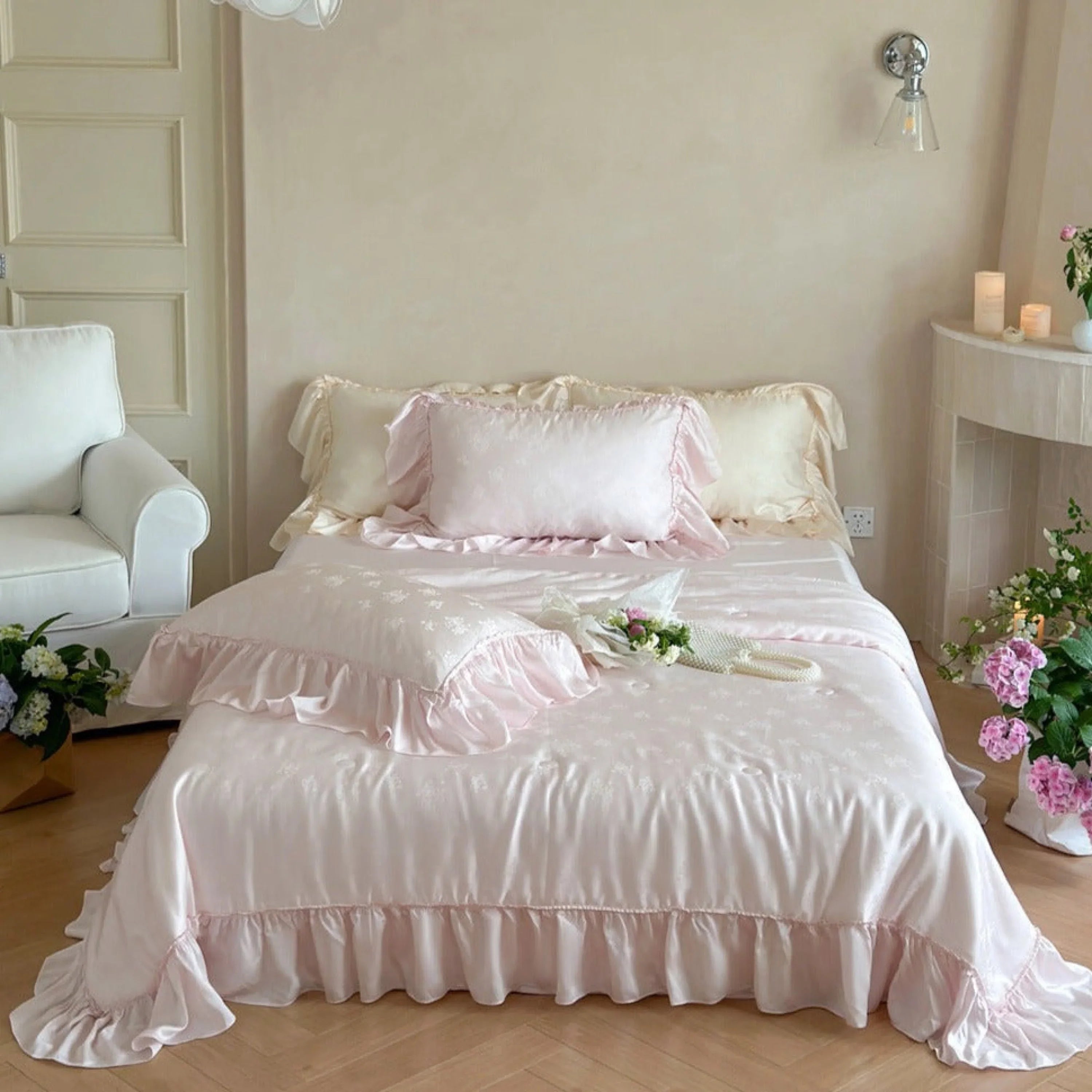 Floral Jacquard Tencel Blanket Set / White Ever Lasting