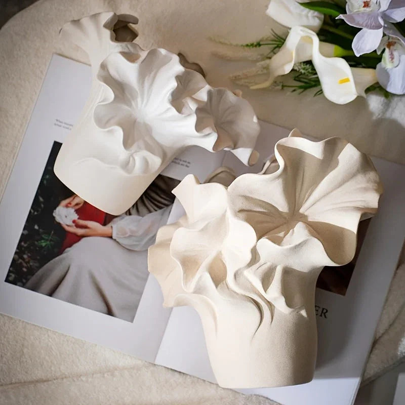 Ceramic Floral Vase - Elegant Home Decor, Easy-clean Surface, lifestyle image - House Of Avana