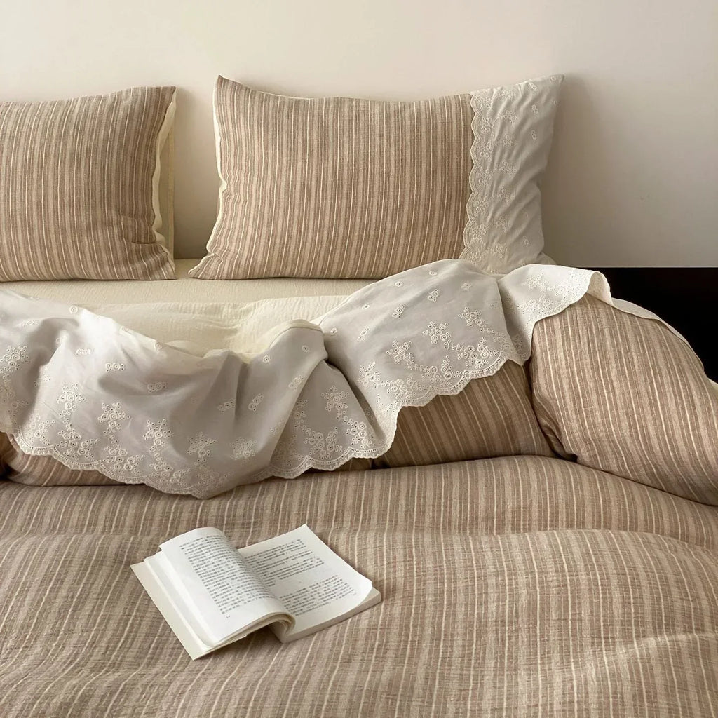 Florence Lace Double Gauze Striped Bedding Set / Beige Brown Ever Lasting